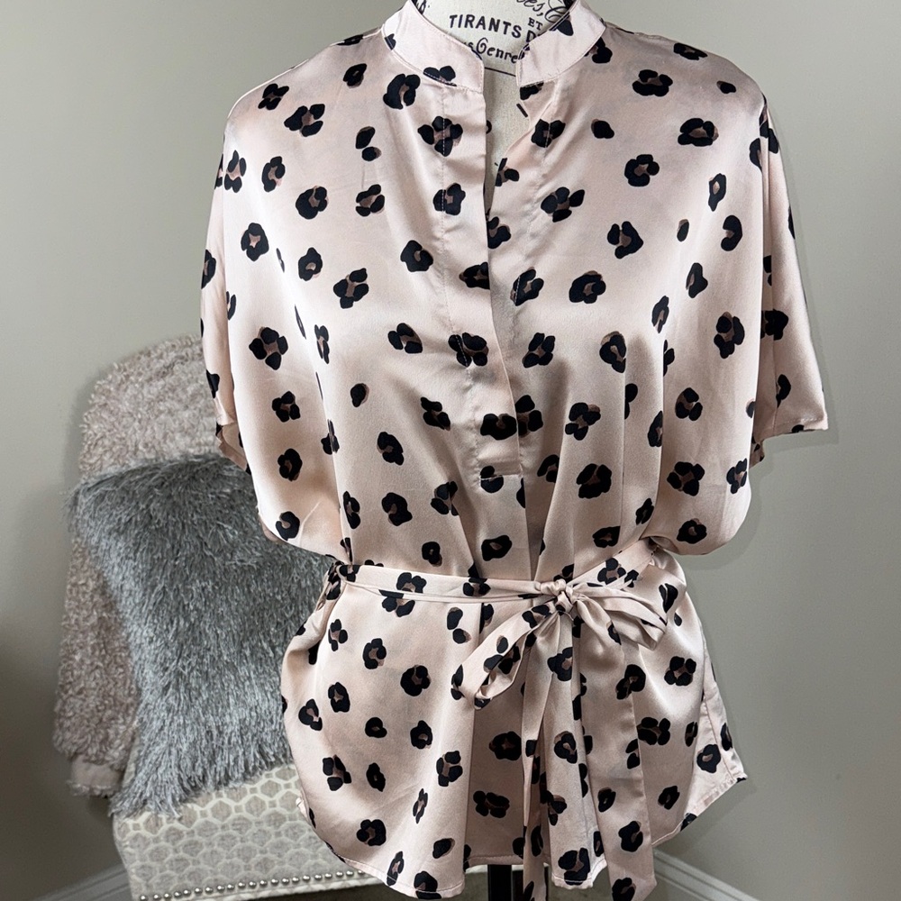 Dress Forum Tan Leopard Print Blouse